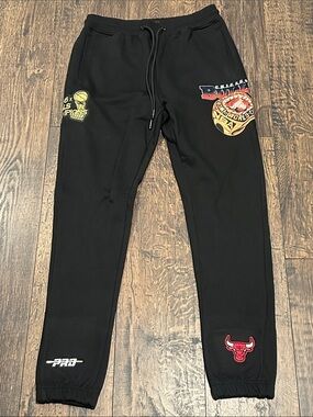 Pro Standard NBA Chicago Bulls Graphic Jogger Sweatpants